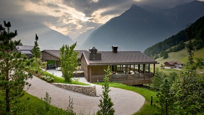 Nuova apertura: AMONTI Chalets Alto Adige
